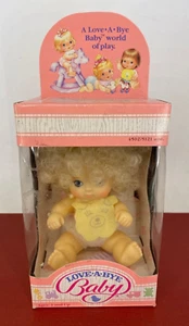 Vintage Hasbro 1987 ❤ LOVE-A-BYE BABY ❤ Blonde Hair & Blue Eyes - Mini Girl Doll - Picture 1 of 5