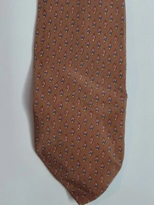 Logotipos Ethereum vintage Karl Lagerfeld 100 % seda marrón patrón de punto de corbata por todas partes  Foto 1 de 4