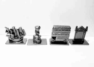 Scene It Harry Potter 2nd Edition (Set of 4) Game Pieces Tokens Movers Complete - Picture 1 of 2