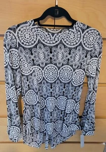 Papillon Black & Cream stretchy long bell sleeve top Small, NWT - Picture 1 of 10