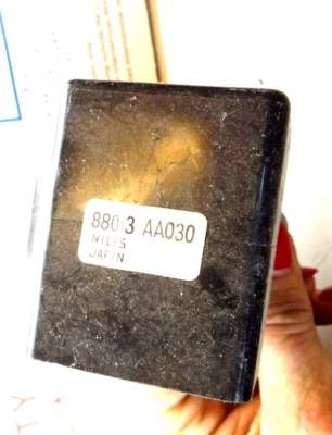 1990-1995 Subaru Legacy Seat Belt Warning Timer Control Module 88013-AA030 OEM Foto 1 de 4