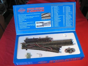 ATLAS O GAUGE 3 RAIL 6071 RIGHT HAND TURNOUT CUSTOM SUPREME WITH REMOTE - Picture 1 of 11