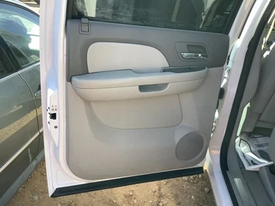 AVALNCH15 2007 Door Trim Panel Rear 4606567 Foto 1 de 4