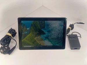 Microsoft Surface Go Silver 8GB 128GB 10.5" Touchscreen SSD LTE 2 in1 Tablet - Picture 1 of 10