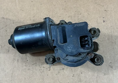 Motor limpiaparabrisas delantero Toyota Corolla 1998-2002 85110-02040 Foto 1 de 4