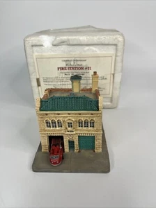 Danbury Mint Kansas City Fire Station 31 Classic American Firehouses With COA - Picture 1 of 5