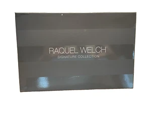 Raquel Welch wig "Classic Cool" new wig Golden wheat color nwt - Picture 1 of 20
