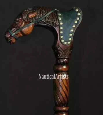 Bastón de madera tallado a mano con mango de cabeza de caballo hecho a mano para caminar de animales Foto 1 de 4