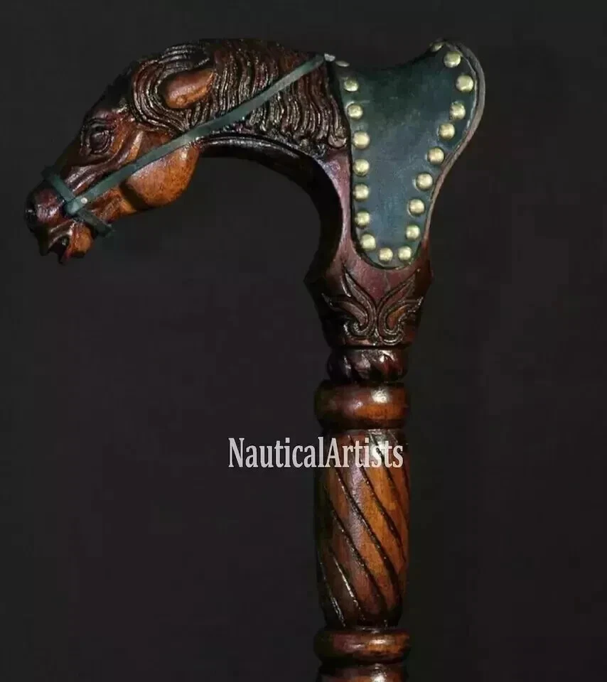 Bastón de madera tallado a mano con mango de cabeza de caballo hecho a mano para caminar de animales Foto 1 de 4