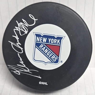 Disco de hockey autografiado por Glenn Anderson (New York Rangers) Foto 1 de 3