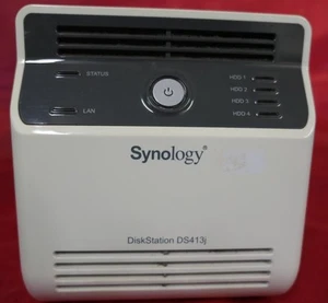 Synology DiskStation DS413J NAS 8 TB con adattatore di alimentazione bianco - Foto 1 di 1