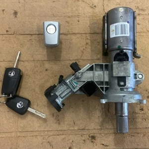 VAUXHALL CORSA D IGNITION BARREL/DOOR LOCK AND KEYSx2*2006-2014* - Picture 1 of 4