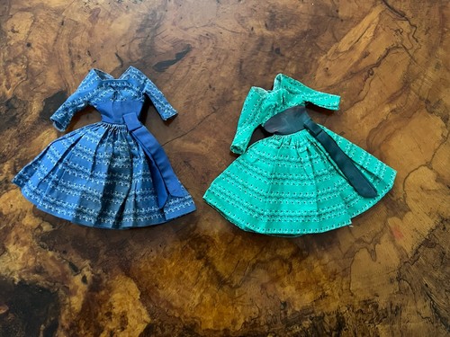 Barbie Vintage Let’s Dance Blue #978 E Swingin Easy #995 Vestito Verde Supreme!