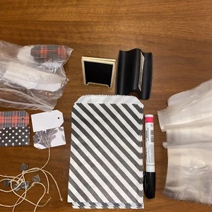 Lot of Craft Supplies Handmade Gift Tags, Cello Bags, Business Card Holder, Mom - Picture 1 of 8