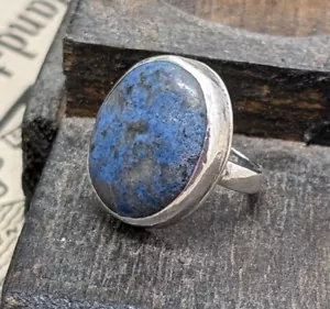 Unisex Sterling Silver Grey Blue Speckled Flecked Large Stone Ring Size L - Picture 1 of 4