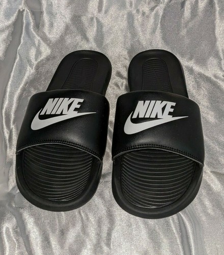 NIKE Donna Victori One Slide Nero Bianco CN9677 005 Donna 8