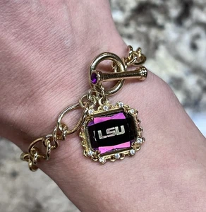 LSU Louisiana State Collegiate - Women’s Gold Tone Bracelet w/ LSU Jewel Charm - Picture 1 of 5