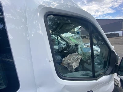 Used Front Right Door Glass Front fits: 2019 Ford Transit 350 high roof 110`` ov - Изображение 1 из 4