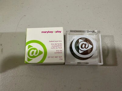 Mary Kay at Play Baked Eye Trio - Eye Shadow - Earth Bound .07 oz - Image 1 of 4