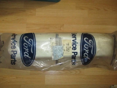 Barra absorvente de impacto NOS FORD OEM 94-96 Aspire Bumper espuma facial F4BZ-17C947-D - Imagem 1 de 3