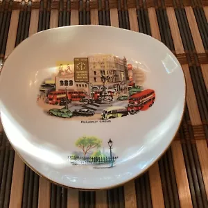 Vintage Adderley Piccadilly Circus Plate Ceramic 22-Carat Gold Made England - Picture 1 of 5