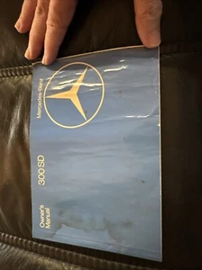 1981 Mercedes Benz 300SD Diesel Original Owner Owner's Operator Guide Manual - Picture 1 of 4