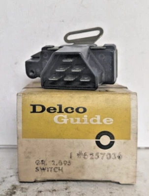 NOS GM Turn Signal Switch 1960-1964 CORVAIR, 1961 TEMPEST 6257036 - Image 1 of 4