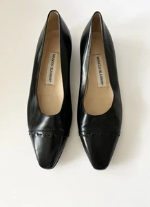Auth Manolo Blahnik Black Leather Cap Toe Flats Sz 37 - Picture 1 of 10