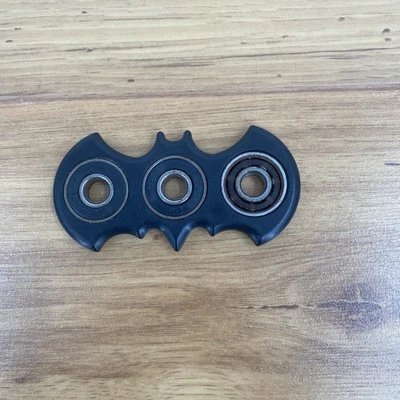 Black Batman Batarang Fidget Spinner Unbranded Toy Novelty Comic Movie  Hero - Image 1 of 2