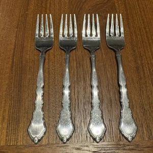 Juego de 4 tenedores de ensalada de cubiertos de acero inoxidable Oneida SATINIQUE 6 3/4" - Imagen 1 de 6