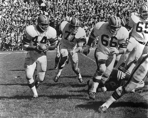 Cleveland Browns LEROY KELLY Glossy 8x10 Photo Football Print Poster HOF 94 Cover