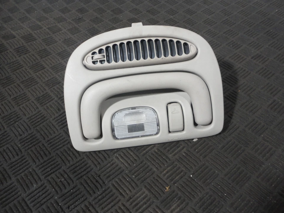 2006 克莱斯勒 TOWN & COUNTRY TOURING REAR 2ND ROW 右抓手 RLJ1 — 第 1/4 张图片