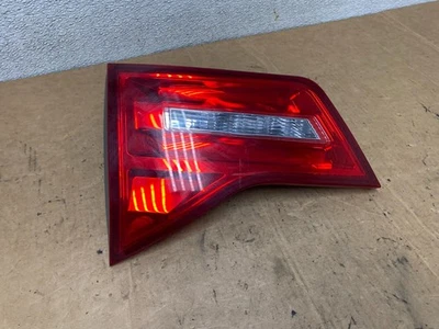 Luz trasera interior lateral izquierda Acura MDX 2007 2008 2009 OEM T2303 DW Foto 1 de 4