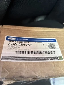 Fog Lamp Assembly - Picture 1 of 4