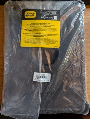 OtterBox Defender 10.2" Protective Case for Apple iPad 7th/8th/9th Gen - Image 1 of 2