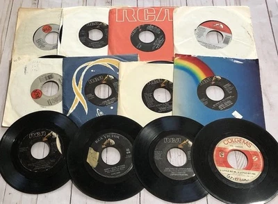 Vintage RCA 45s Vinyl Records Lot Clint Black Alabama Dolly Parton Judds Hank - Image 1 of 4