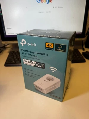 TP-Link AV1300 Gigabit Passthrough Powerline WLAN Extender Dual-Band TL-WPA8631P - Bild 1 von 4