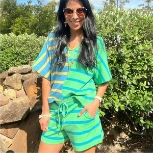 CABI Cabana Shorts Green Blue Sz S #6197 EUC - Picture 1 of 4