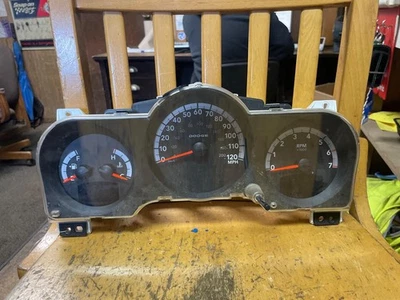 Velocímetro Dodge Nitro 08 Foto 1 de 4