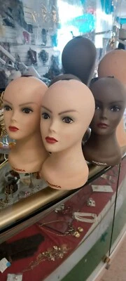 cabezales peluca Foto 1 de 3