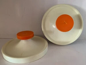 PAIR PATERES DESIGN - ROUND WHITE ORANGE - SPACE AGE VINTAGE - CASTIGLIONI STYLE - Picture 1 of 6