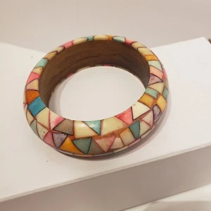 VTG Wooden Dyed Bone Inlay Bracelet  India Beautiful 3.5" Wide - Picture 1 of 4