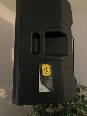 RCF ART 915-A 15" 2-Way Active Speaker 2100W - Black - Image 1 of 4