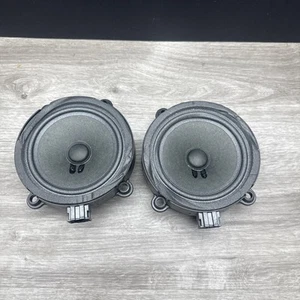 Genuine Mercedes-Benz Sprinter W906 2008 Front Door Speaker A9068270060-set Of 2 - Picture 1 of 4