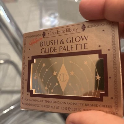 Charlotte Tilbury Blush & Glow Glide Palette Tan Deep/Dore-Fonce- NIB (4773D) - Image 1 of 4