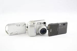 Digital Compact Cameras Working Inc Nikon Coolpix S1, S80 & 885 x 3 - Picture 1 of 6