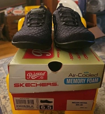 Skechers Women's Breathe Easy Big Bucks Fashion Black Sneakers Relaxed Fit  6.5 - Image 1 of 4