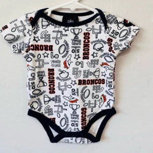 NFL Team Apparel Broncos Bodysuit Sz 0-3m EUC - Picture 1 of 4