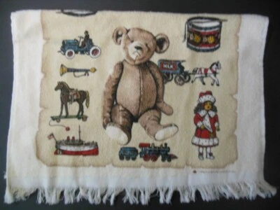NOVO 1 toalha de pano felpudo Smithsonian ursinho de pelúcia, 16"x 24" - Imagem 1 de 4