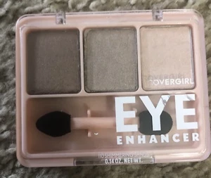 CoverGirl Eye Enhancer 110 Shimmering Sand Eyeshadow 0.14oz NEW Sealed - Picture 1 of 2